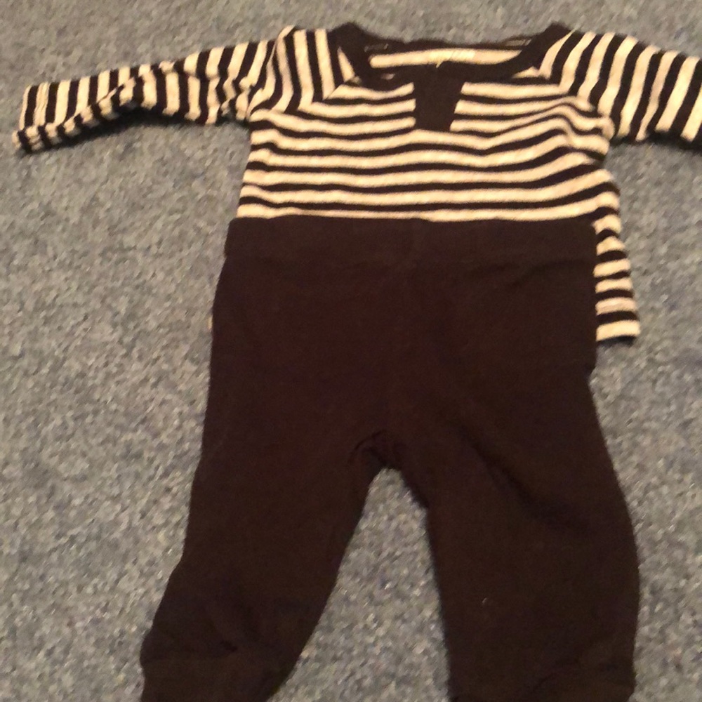 Any Coe 2 piece outfit